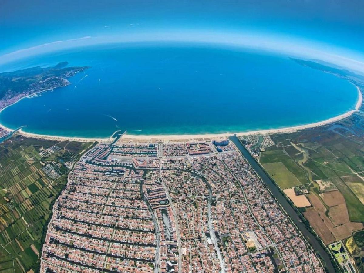 Apartmán Welcs Apartamento 008 Emp Cerca De La Playa Empuriabrava Exteriér fotografie
